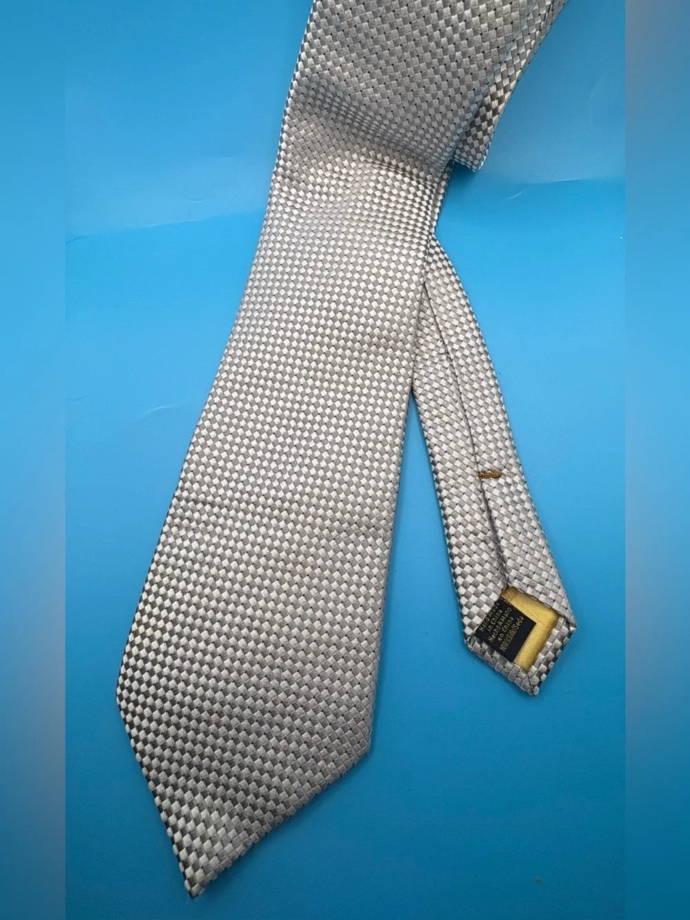 Donald Trump Silver & Tan Textured Silk Tie - signature collection